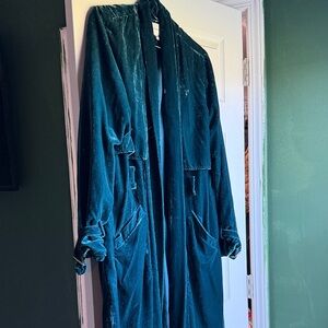 Anthropologie Cupcakes and Cashmere Luxurious Velvet Teal Women's Trench Coat